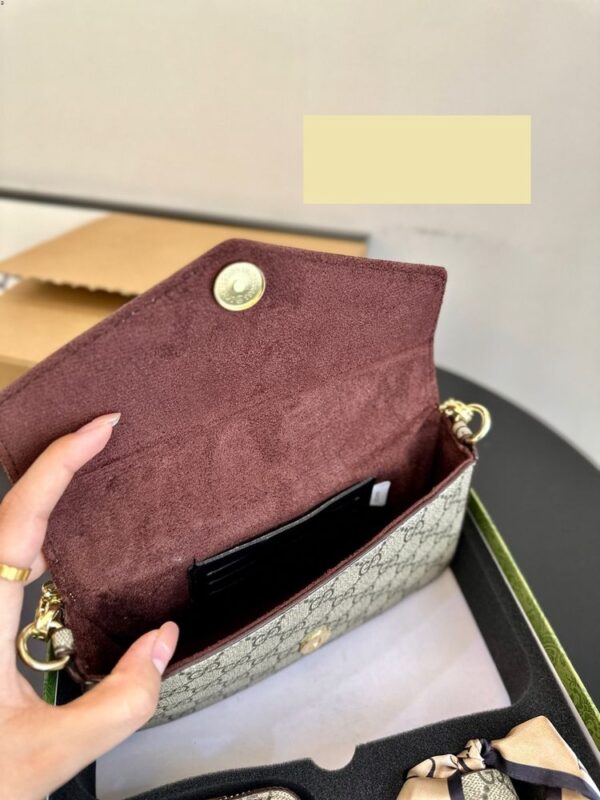 Modern Style Trendy GG Handbag G528 Modern Style Trendy GG Handbag G528