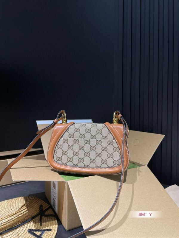 Modern Style Trendy GG Handbag G526
