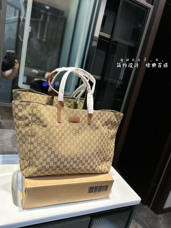 Modern Style Trendy GG Handbag G523