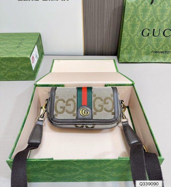 Modern Style Trendy GG Handbag G520 Modern Style Trendy GG Handbag G520