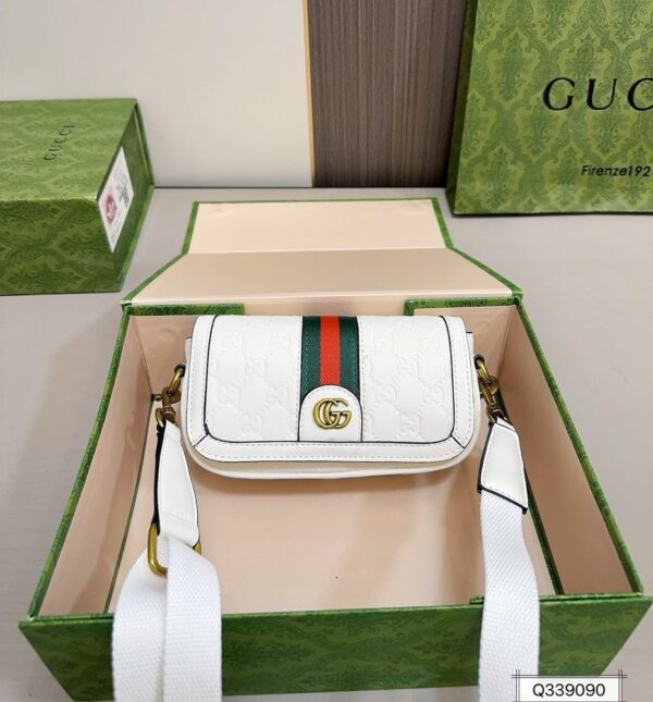 Modern Style Trendy GG Handbag G520 Modern Style Trendy GG Handbag G520