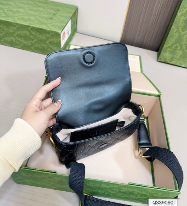 Modern Style Trendy GG Handbag G520 Modern Style Trendy GG Handbag G520