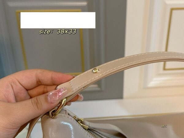 Modern Style Trendy GG Handbag G504 Modern Style Trendy GG Handbag G504