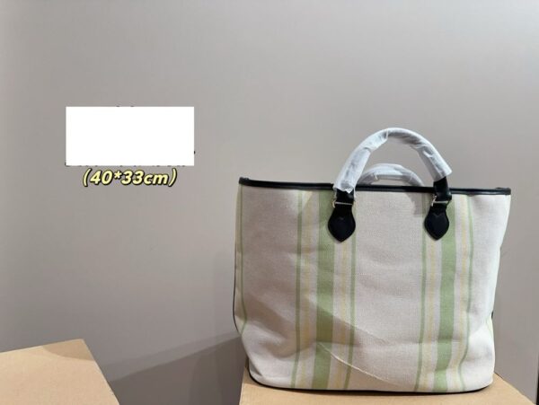 Modern Style Trendy GG Handbag G493