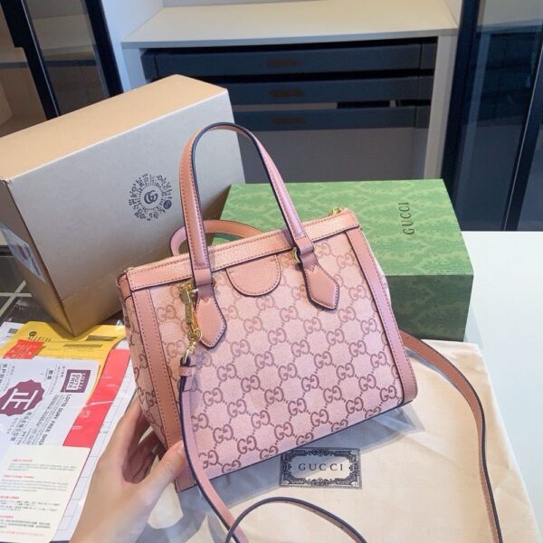 Modern Style Trendy GG Handbag G492