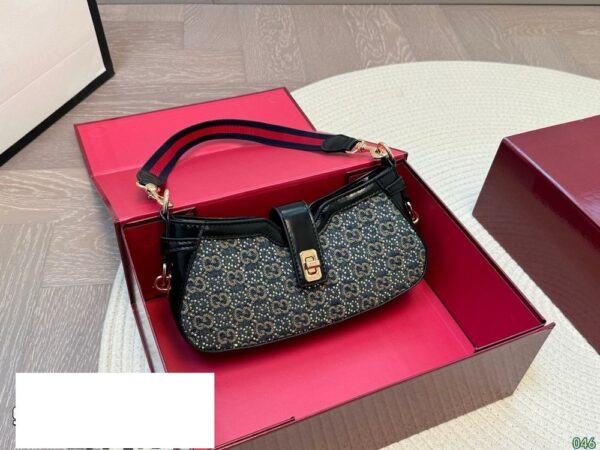 Modern Style Trendy GG Handbag G486