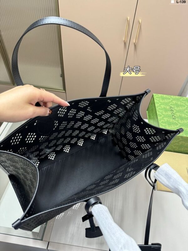 Modern Style Trendy GG Handbag G484.2