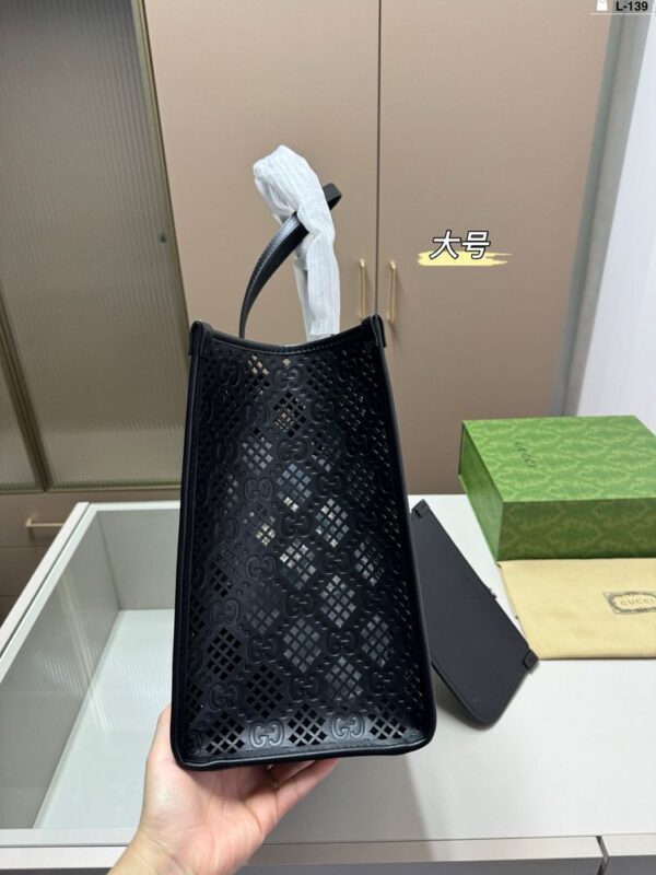 Modern Style Trendy GG Handbag G484.2