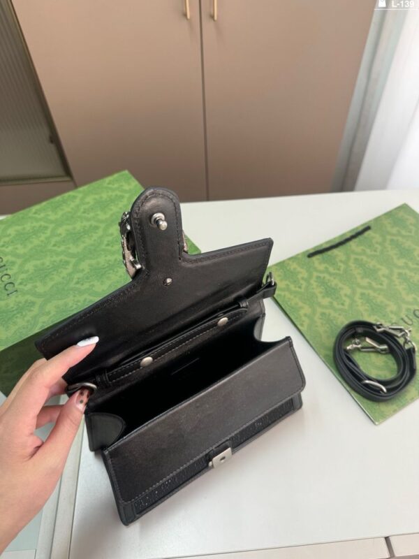 Modern Style Trendy GG Handbag G482