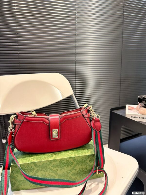 Modern Style Trendy GG Handbag G478.2