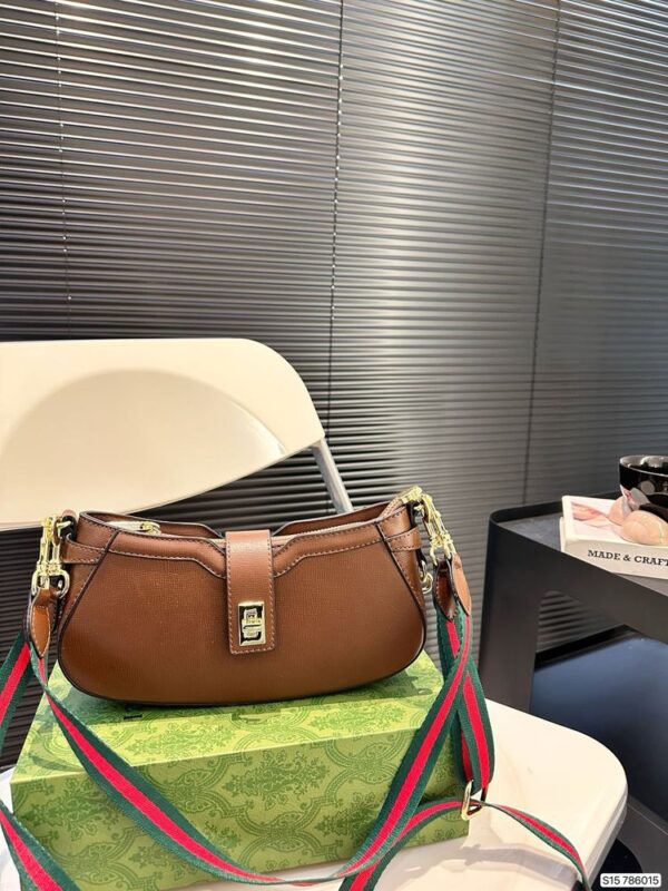 Modern Style Trendy GG Handbag G478.2