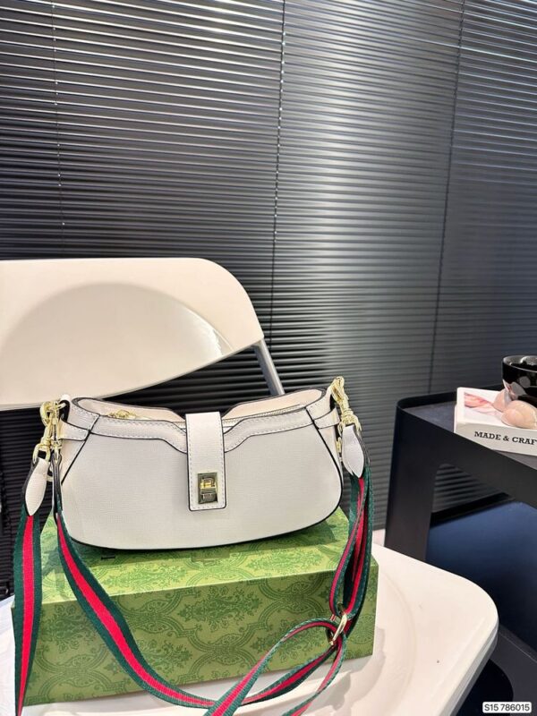 Modern Style Trendy GG Handbag G478.2