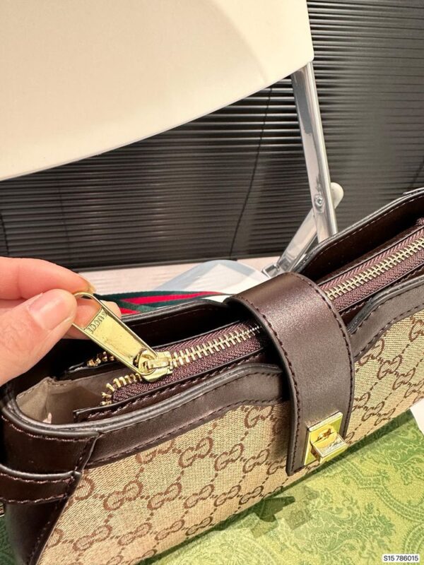 Modern Style Trendy GG Handbag G478.1