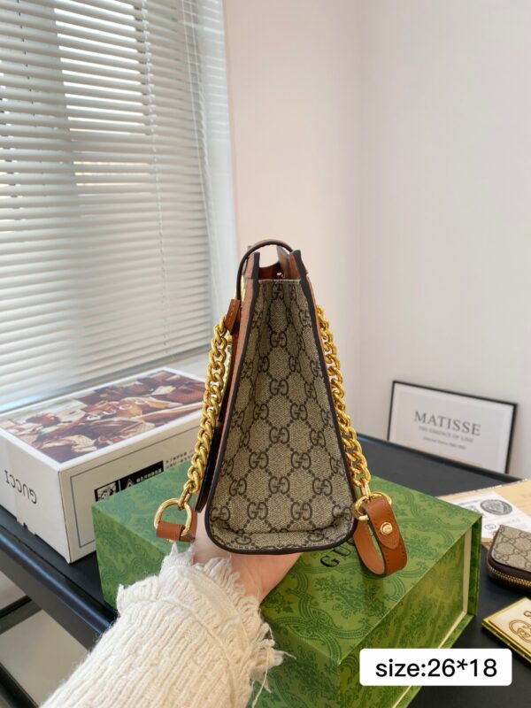 Modern Style Trendy Bag G4037