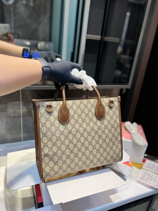 Modern Style Trendy Bag G4010