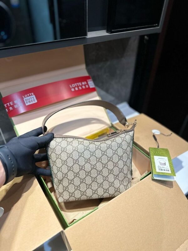 Modern Style Trendy Bag G4006