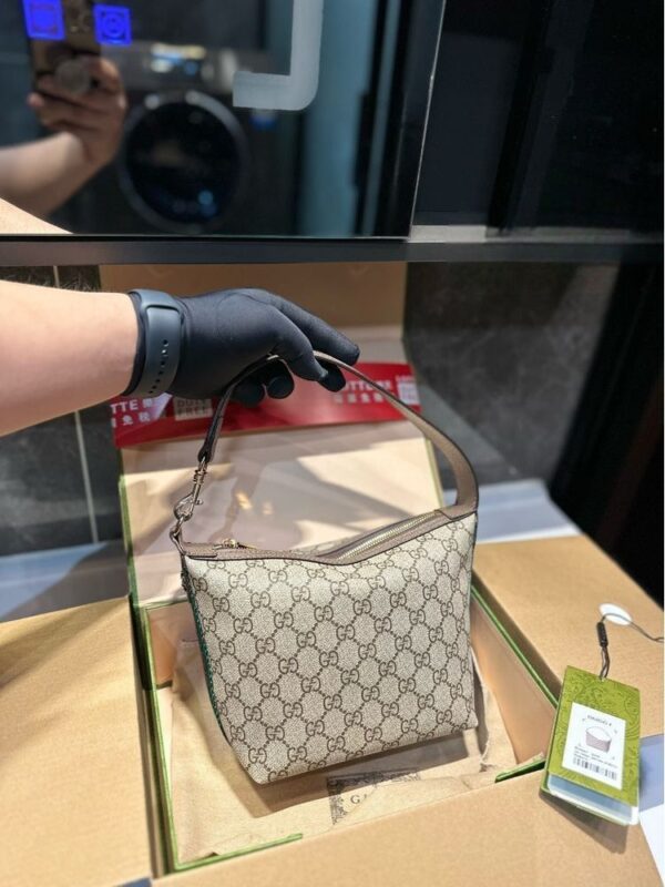 Modern Style Trendy Bag G4006