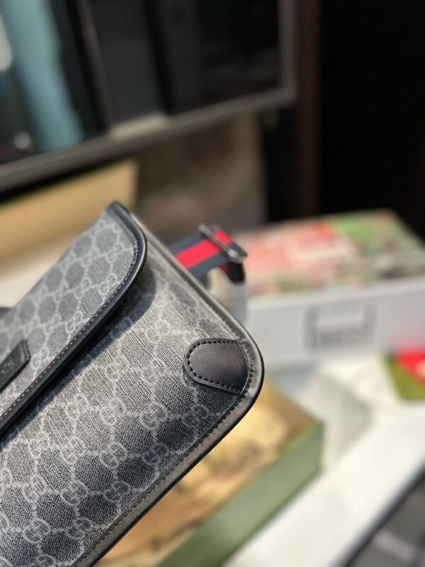Modern Style Trendy Bag G4011