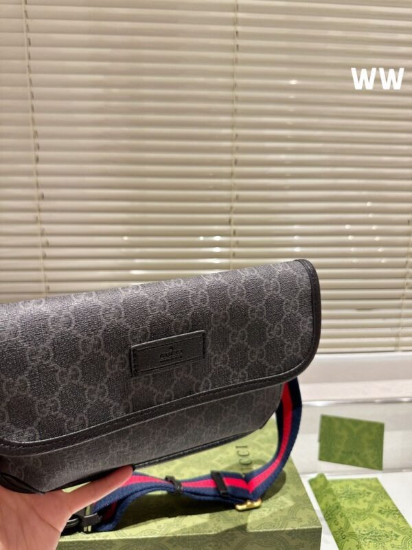 Modern Style Trendy Bag G4020