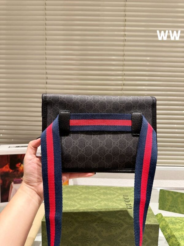 Modern Style Trendy Bag G4020