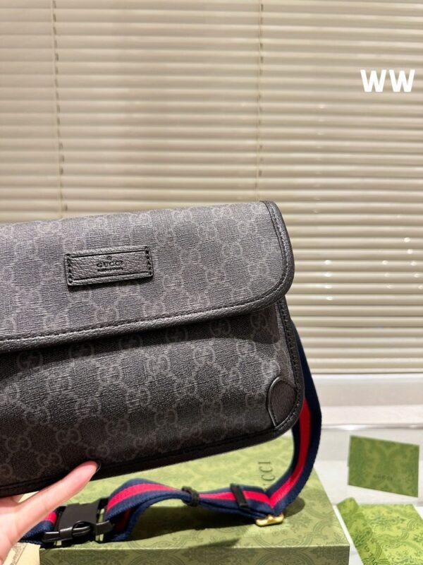 Modern Style Trendy Bag G4020