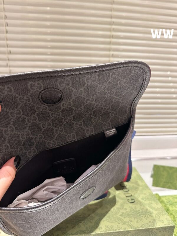 Modern Style Trendy Bag G4020