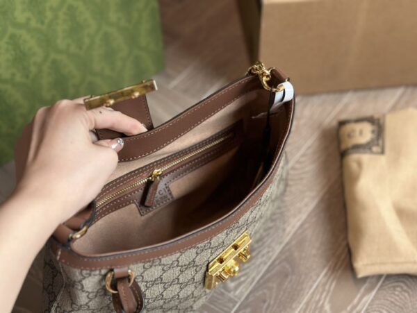 Modern Style Trendy Bag G4000