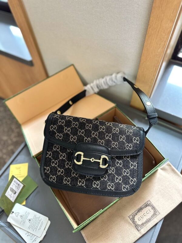 Modern Style Trendy Bag G4007
