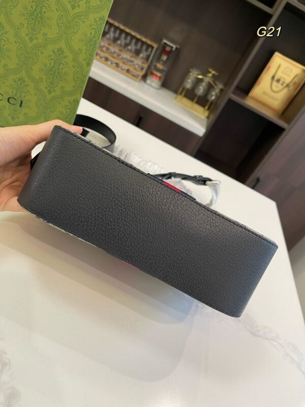Modern Style Trendy Bag G4024
