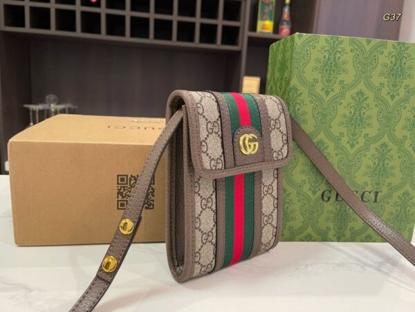 Modern Style Trendy Bag G4028