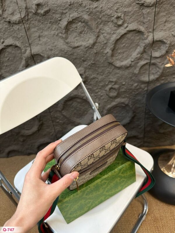 Modern Style Trendy Bag G4026