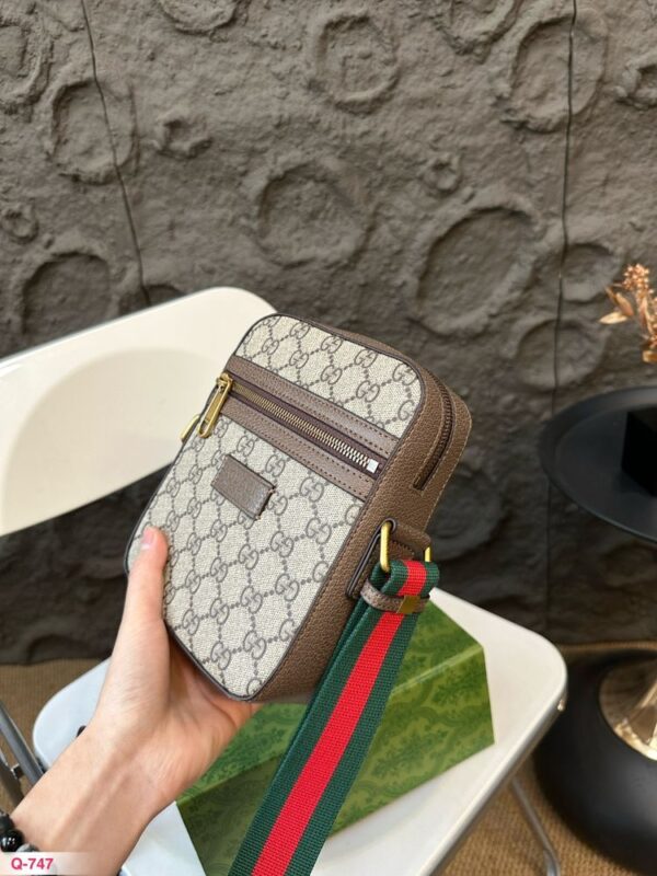 Modern Style Trendy Bag G4026