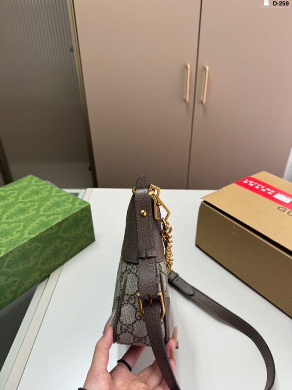 Modern Style Trendy Bag G4034