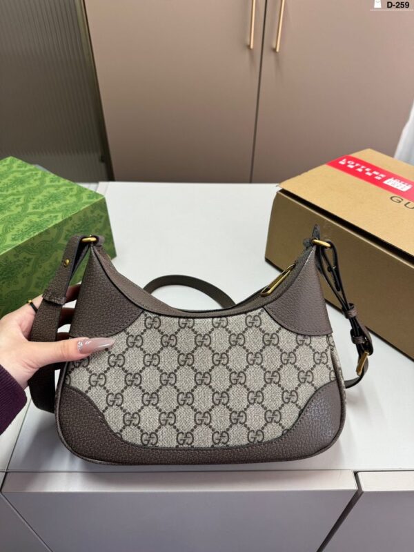 Modern Style Trendy Bag G4034