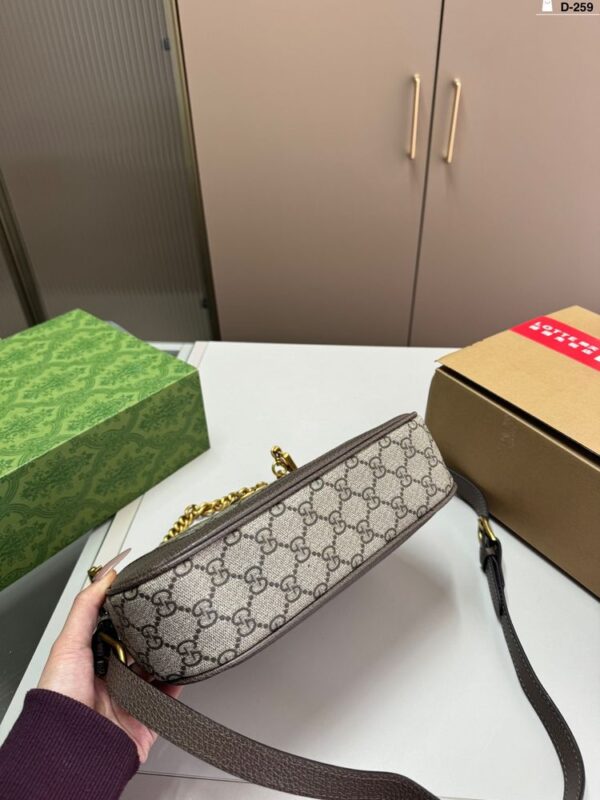 Modern Style Trendy Bag G4034