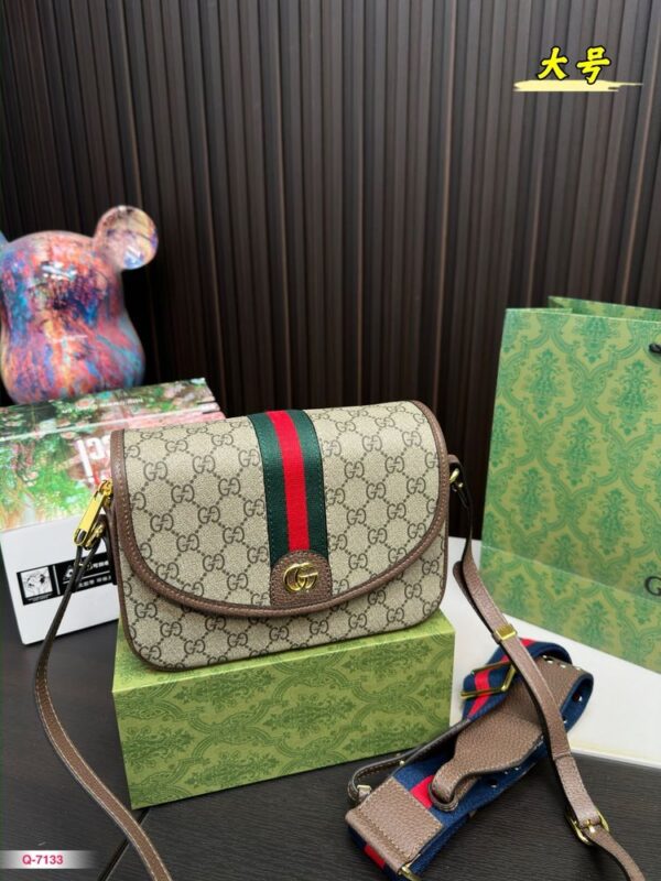 Modern Style Trendy GG Handbag G458