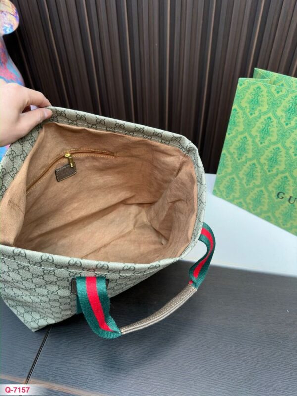 Modern Style Trendy GG Handbag G450
