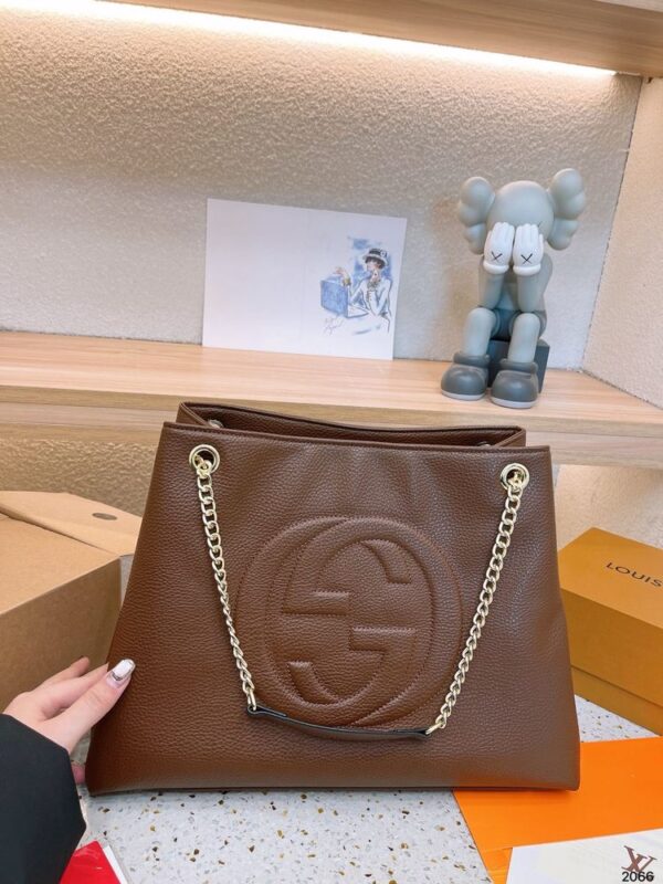 Modern Style Trendy GG Handbag G445.2