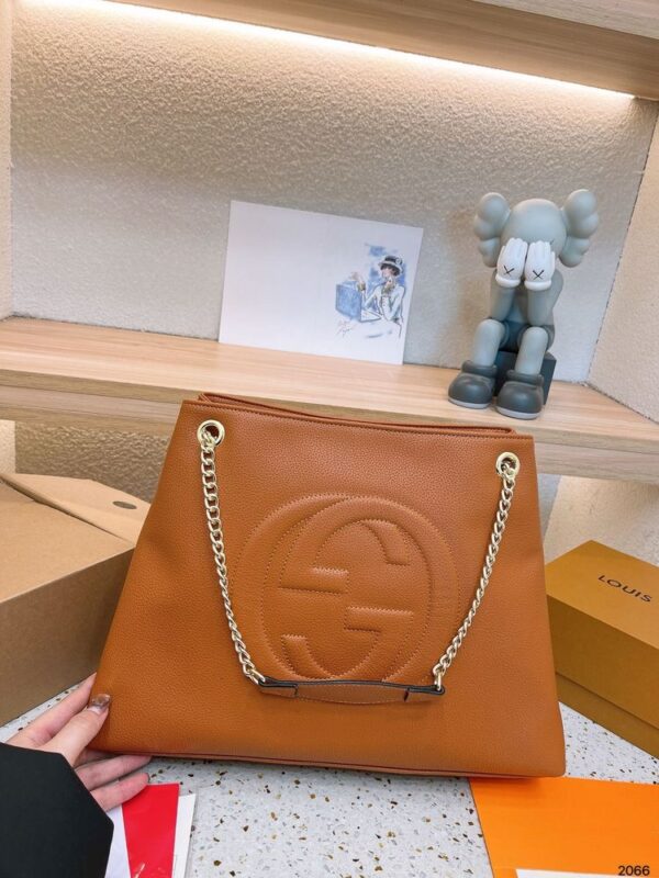Modern Style Trendy GG Handbag G445.1
