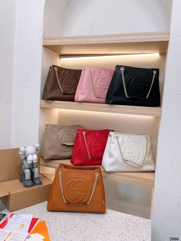 Modern Style Trendy GG Handbag G445.1