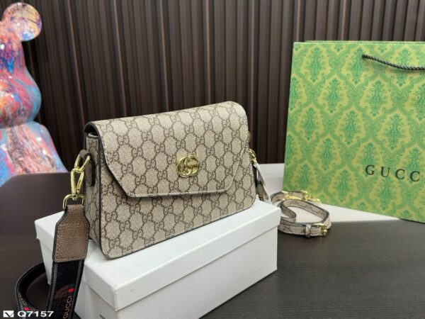 Modern Style Trendy GG Handbag G442