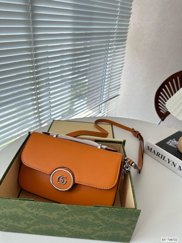 Modern Style Trendy GG Handbag G311.2