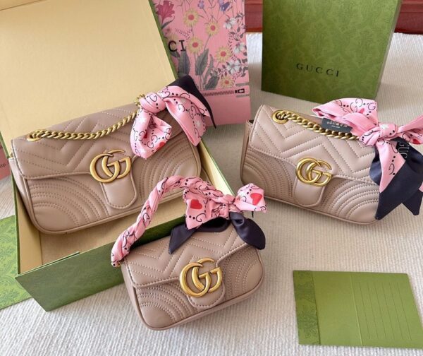 Modern Style Trendy GG Handbag G262.2