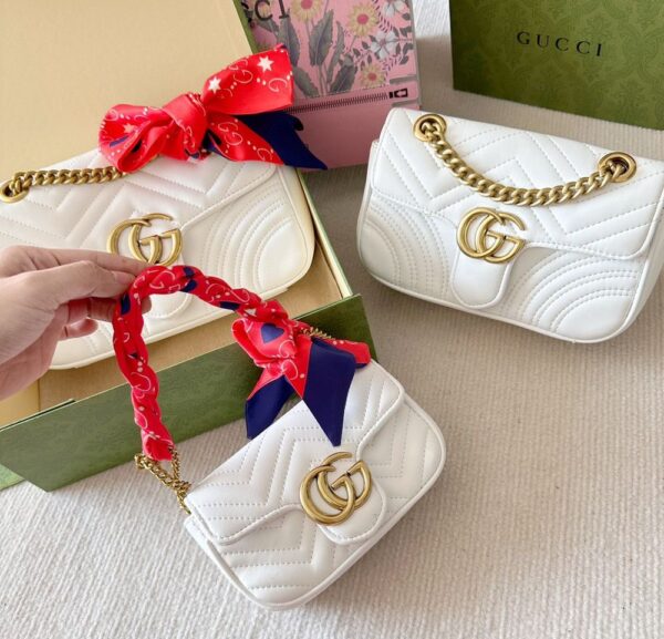 Modern Style Trendy GG Handbag G262.2