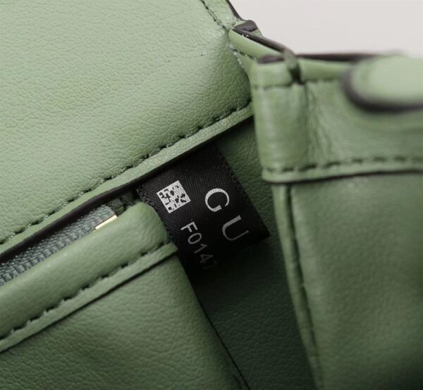 Modern Style Trendy GG Handbag 402