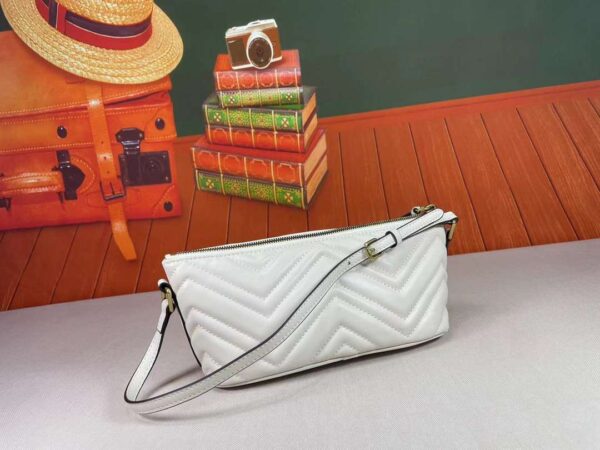Modern Style Trendy GG Handbag 379
