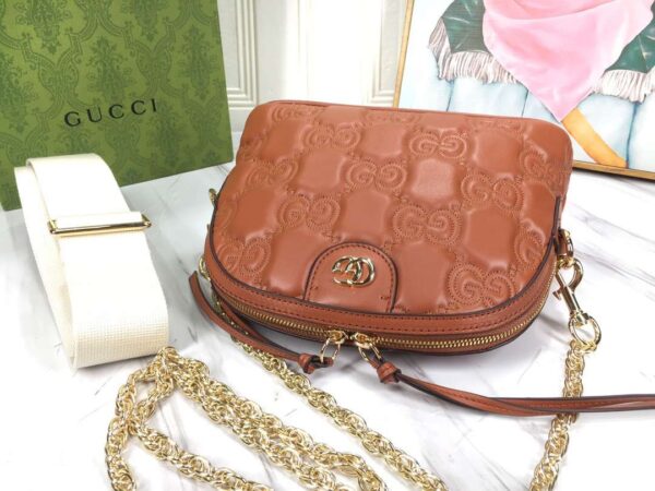 Modern Style Trendy GG Handbag 360