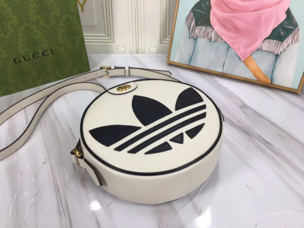 Modern Style Trendy GG Handbag 324