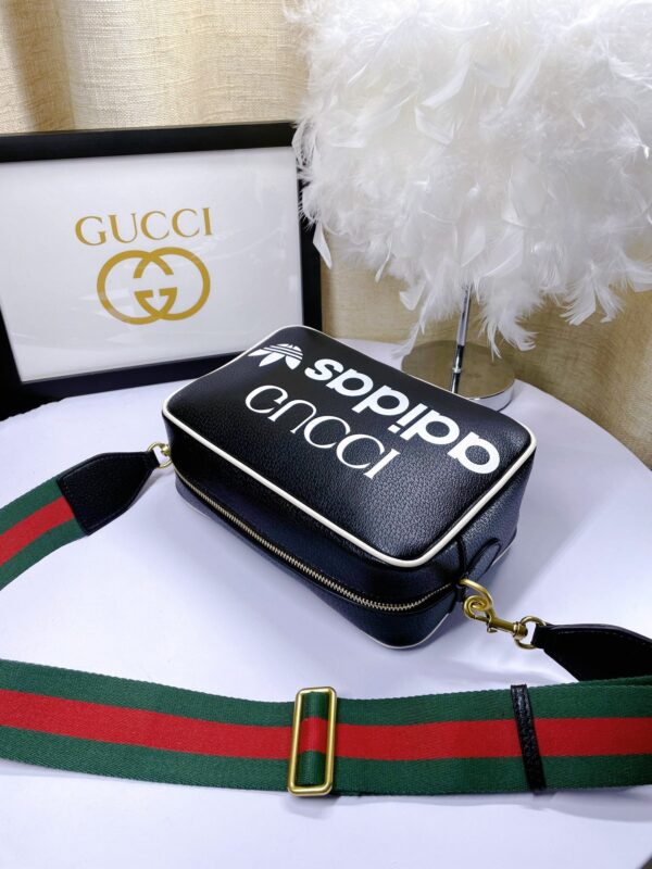 Modern Style Trendy GG Handbag 319