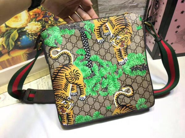 Modern Style Trendy GG Handbag 33